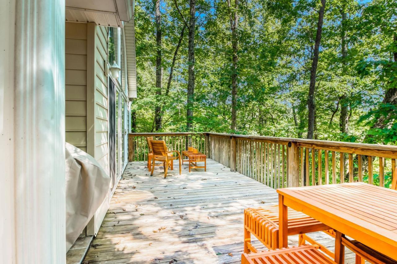 Doe Heights Chalet Batesville Exterior photo