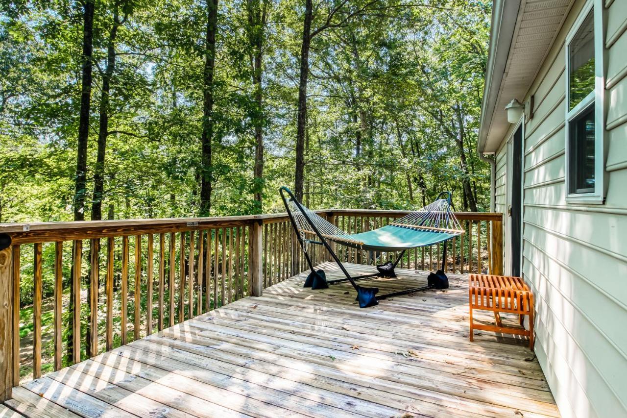 Doe Heights Chalet Batesville Exterior photo